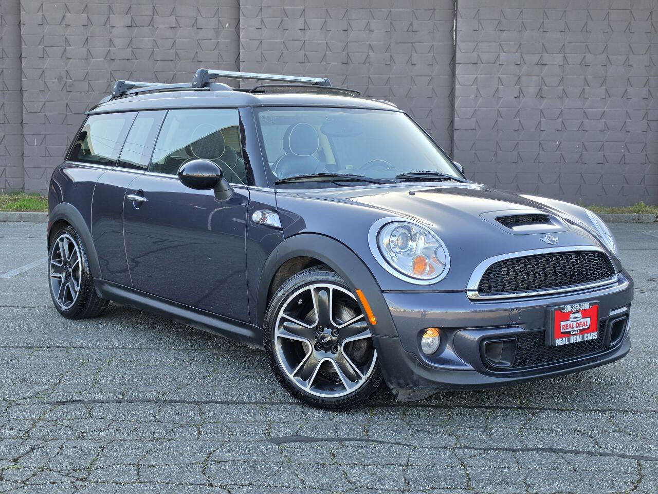 Used 2012 MINI Cooper Clubman S FWD image 3