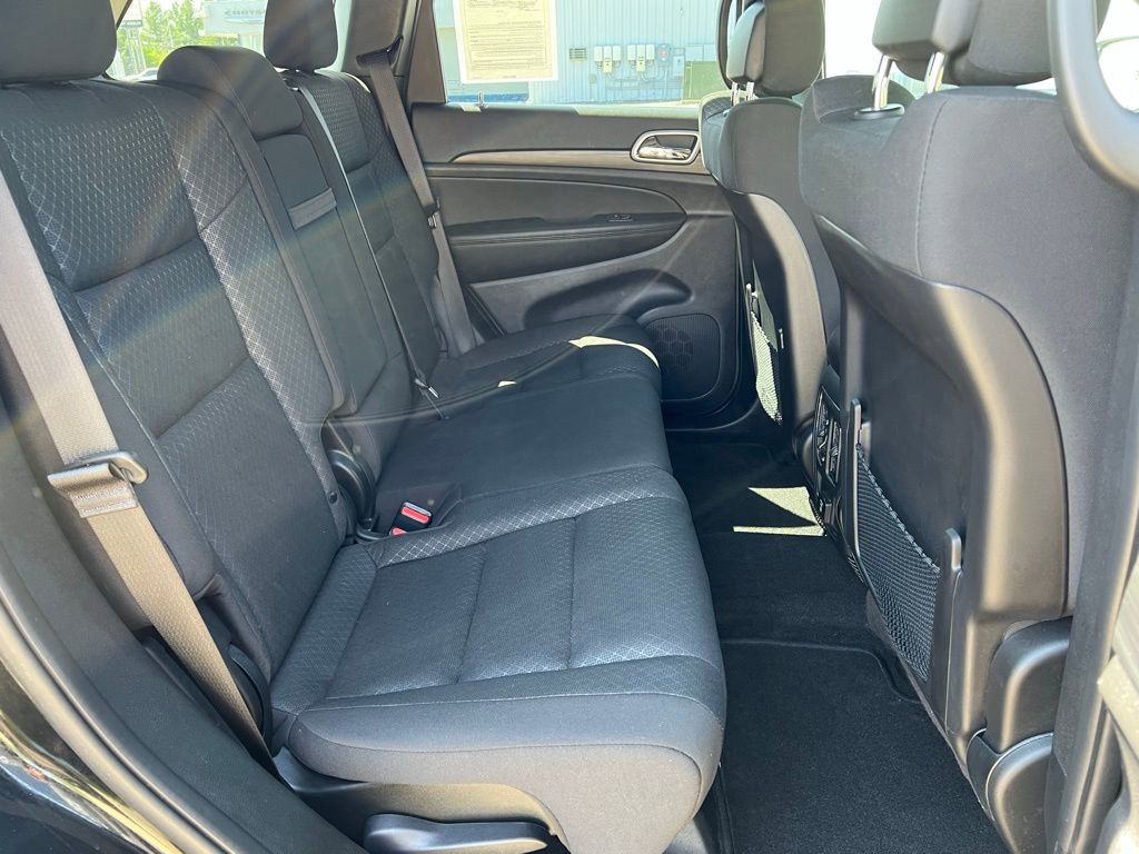 Used 2022 Jeep Grand Cherokee Laredo E w/ Security & Convenience Group image 14