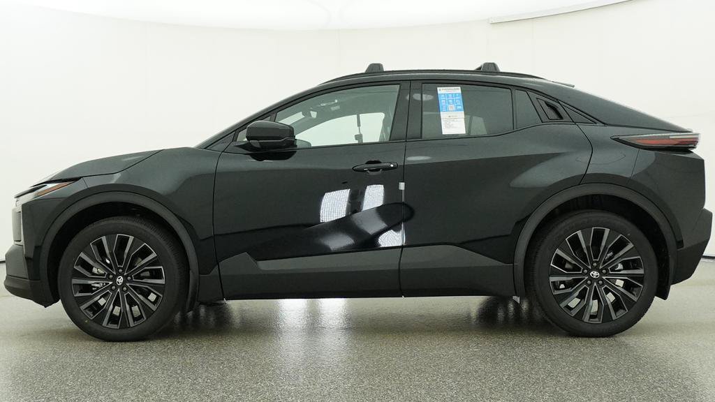 New 2026 Toyota C-HR AWD/4WD image 22