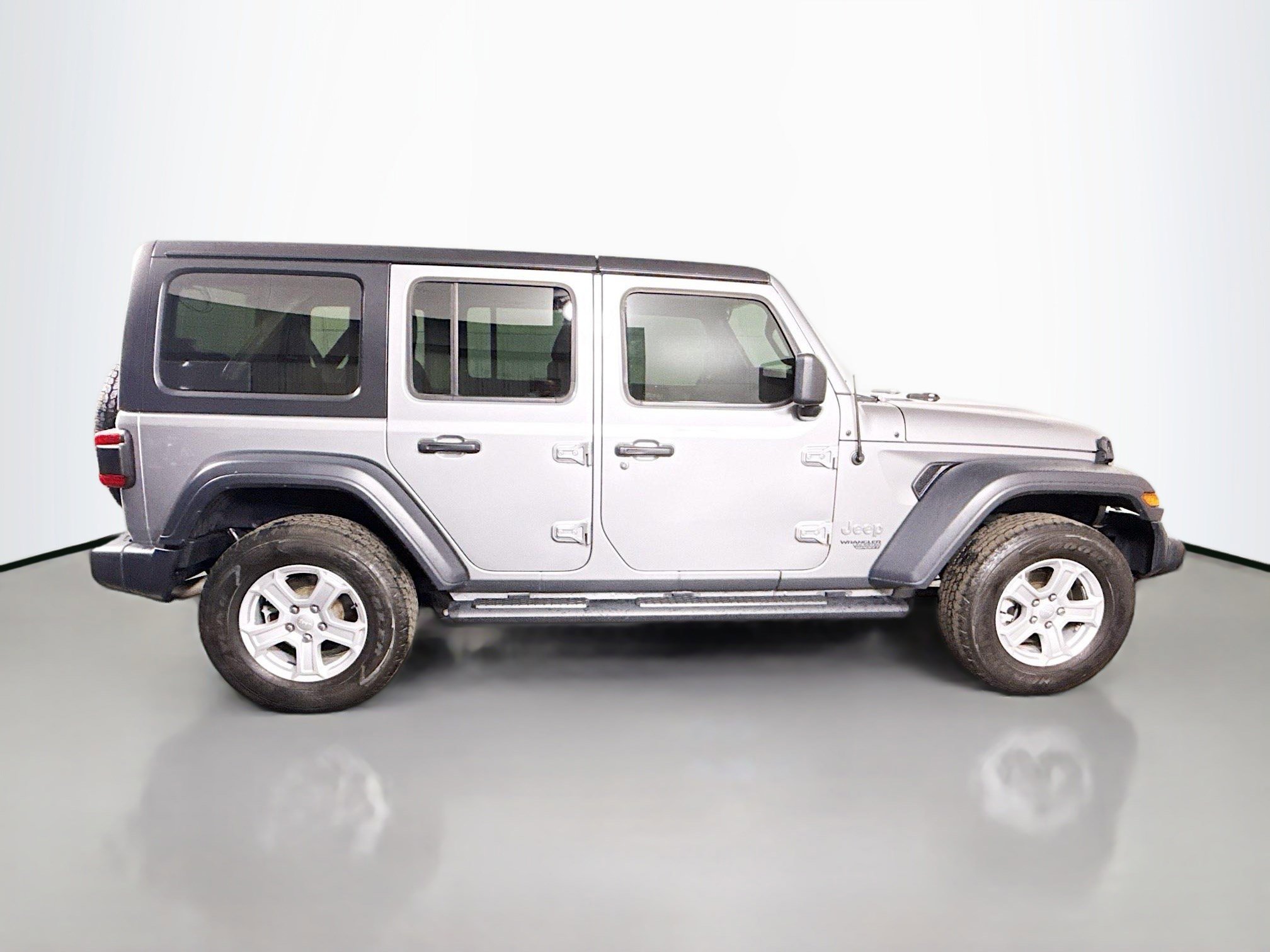 Used 2018 Jeep Wrangler Unlimited Sport S image 11