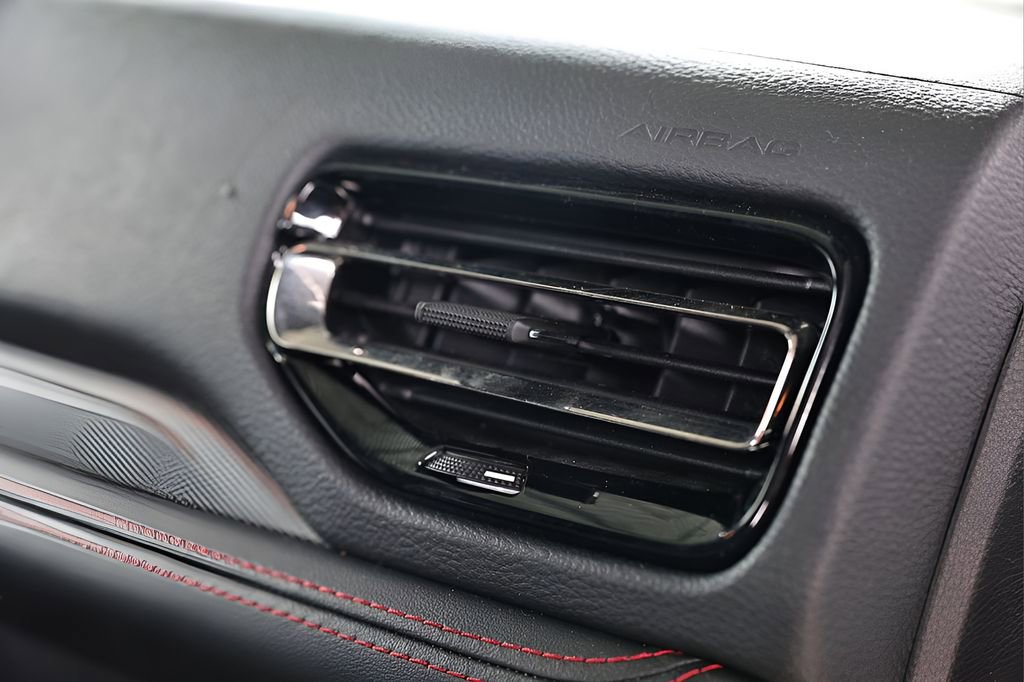 Used 2024 Dodge Durango GT image 70