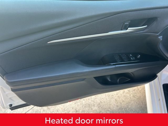 Used 2025 Toyota Camry LE image 9