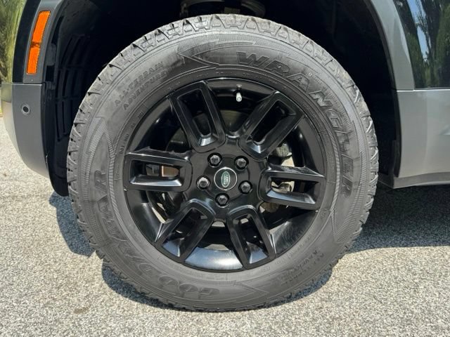 Certified 2024 Land Rover Defender 110 S AWD/4WD image 2