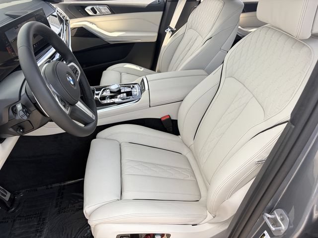 New 2027 BMW X7 xDrive40i w/ M Sport Package AWD/4WD image 19