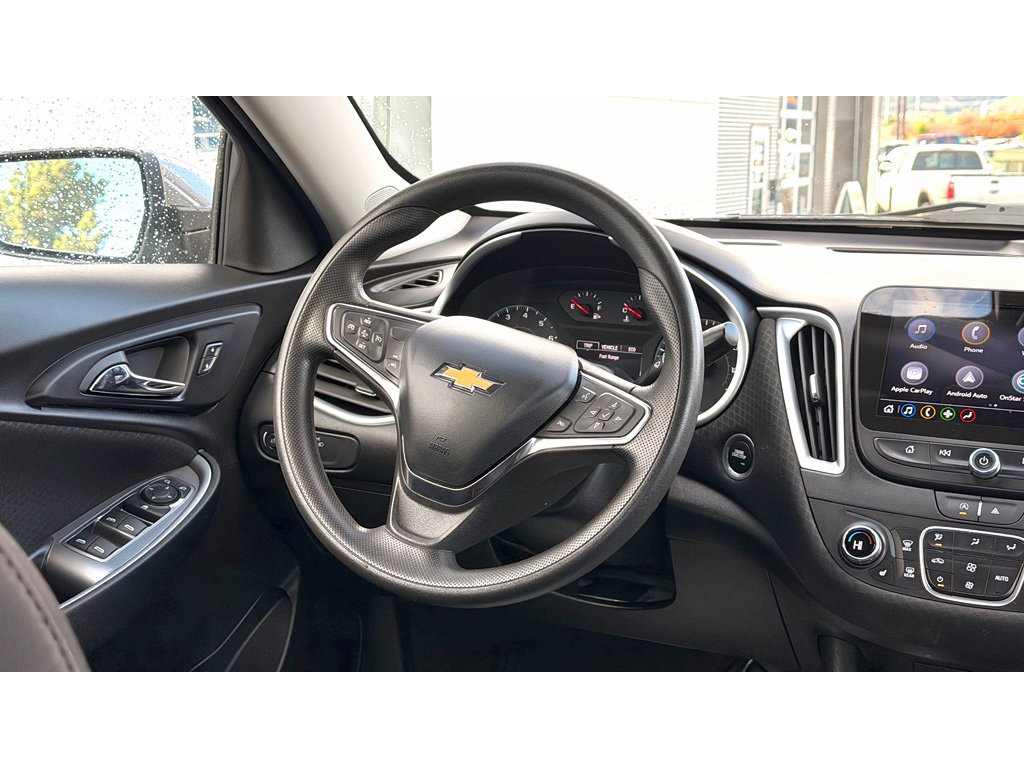 Used 2024 Chevrolet Malibu LT FWD image 15
