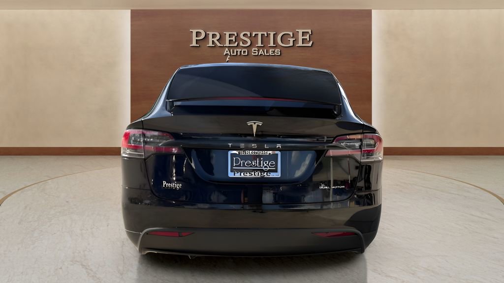Used 2020 Tesla Model X Long Range image 9