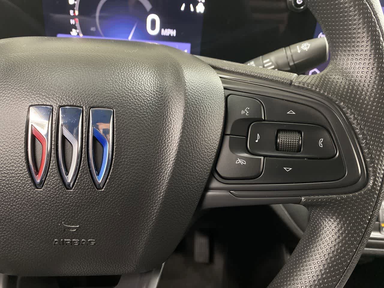 Used 2024 Buick Envista Preferred image 21