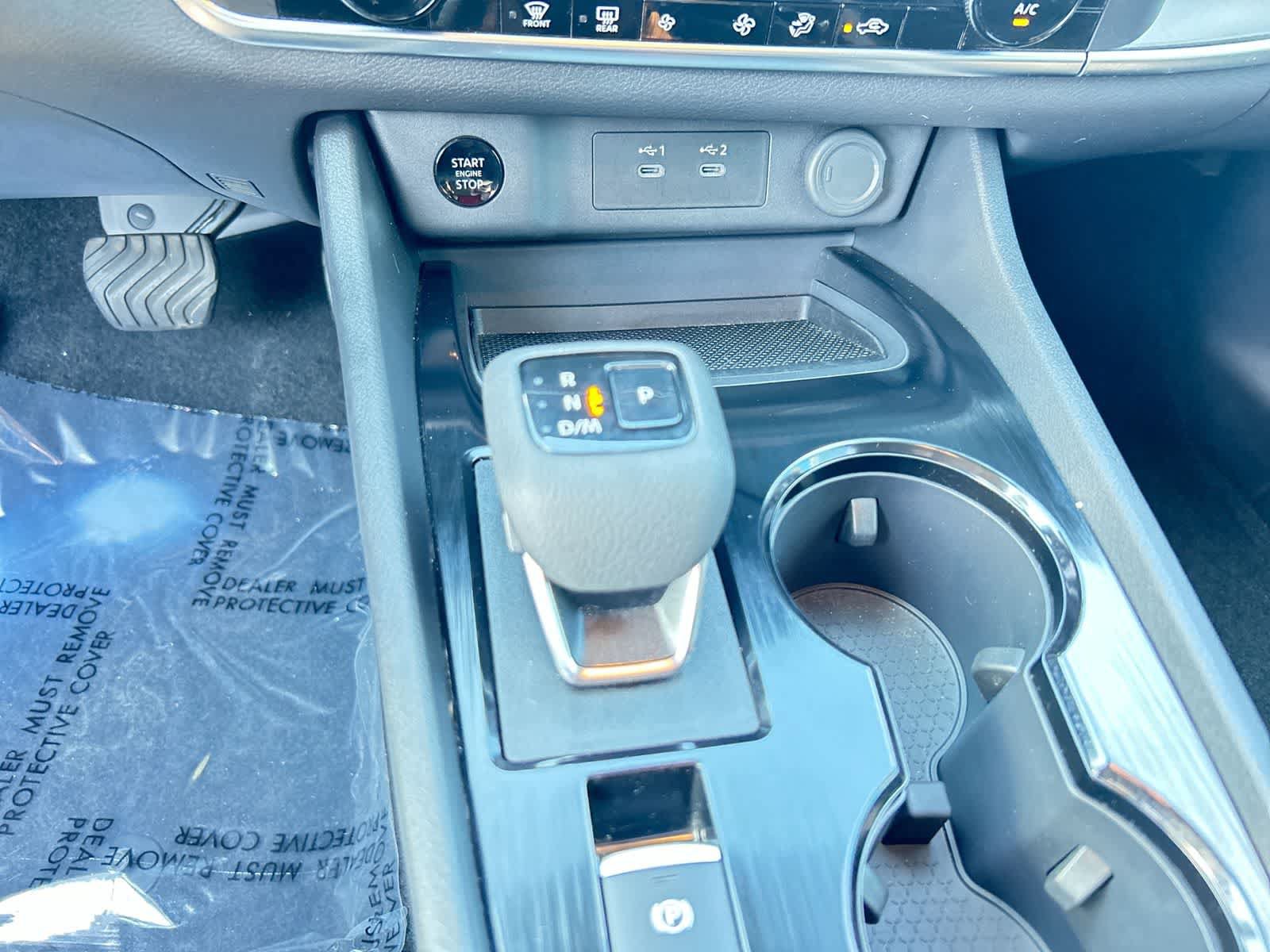 Used 2025 Nissan Rogue SV FWD image 18