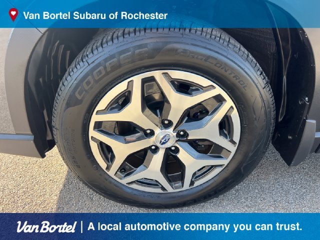 Used 2021 Subaru Forester Premium AWD/4WD image 9