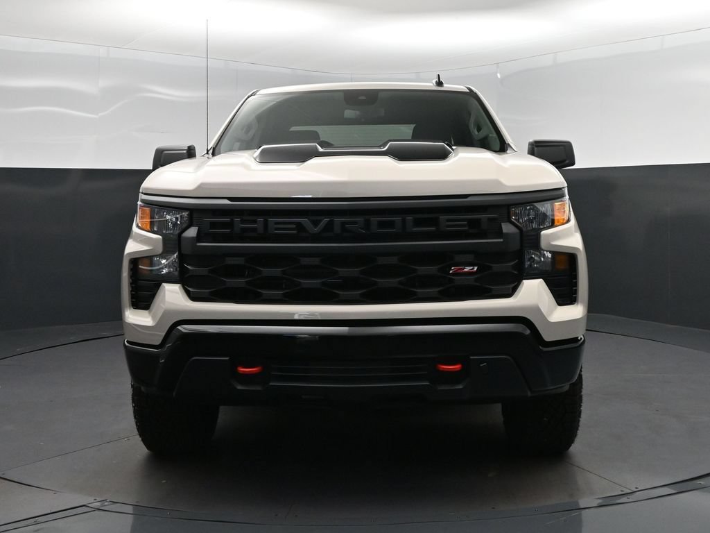 New 2026 Chevrolet Silverado 1500 Custom Trail Boss w/ LPO, Dark Essentials Package AWD/4WD image 10
