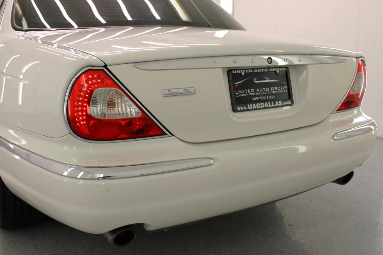 Used 2005 Jaguar XJ Vanden Plas RWD image 25