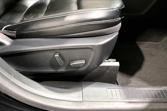 Used 2024 Ford Escape Platinum AWD/4WD image 41