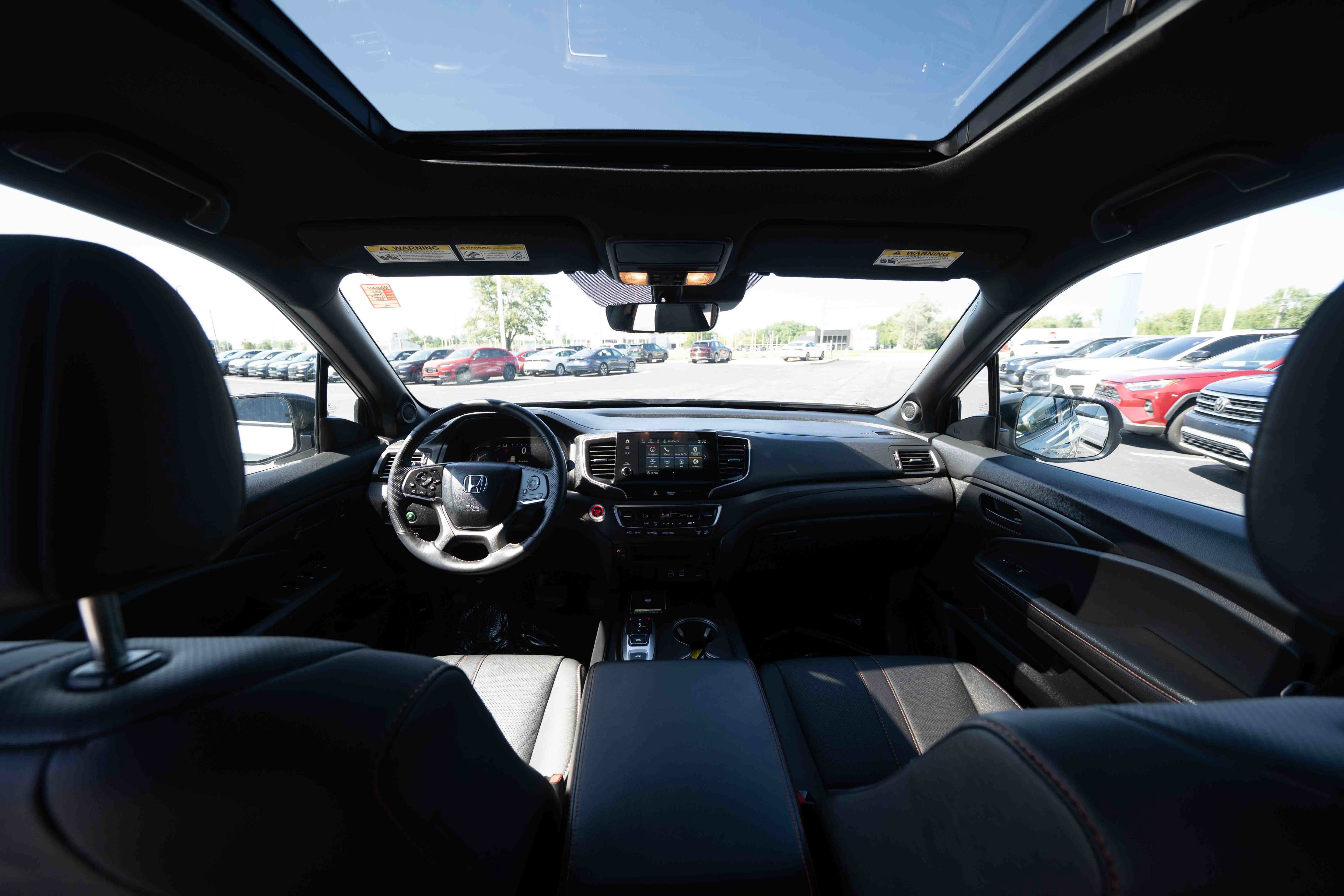 Certified 2025 Honda Passport TrailSport image 19