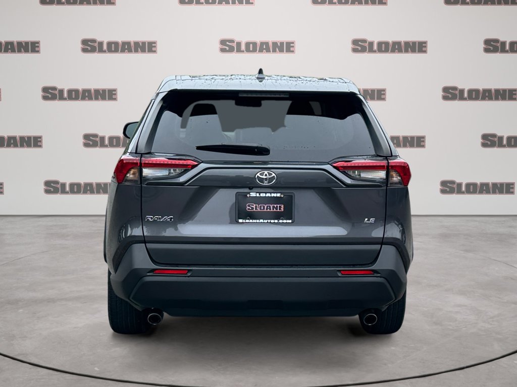 Used 2023 Toyota RAV4 LE FWD image 4