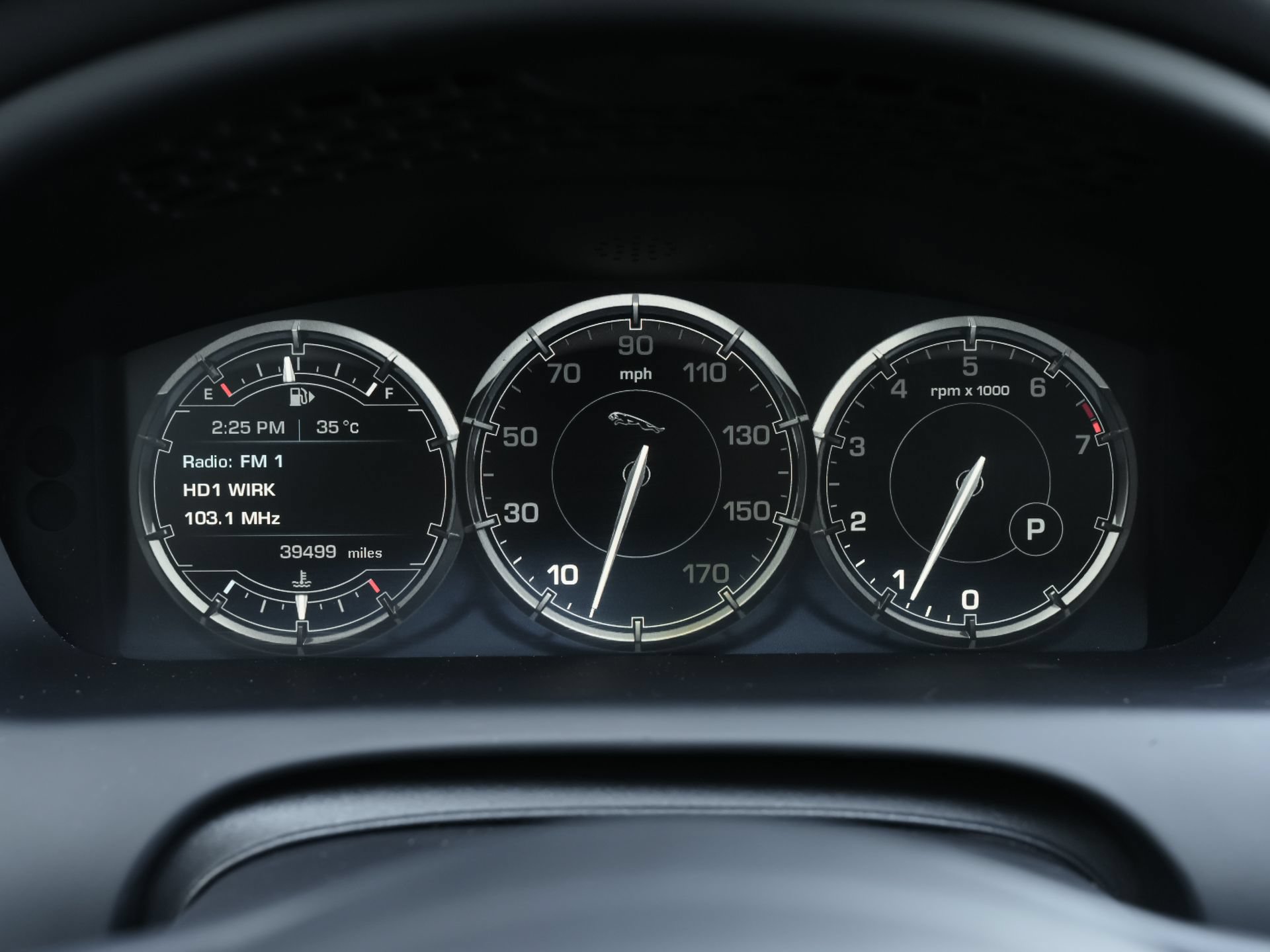 Used 2015 Jaguar XJ L Portfolio AWD/4WD image 9