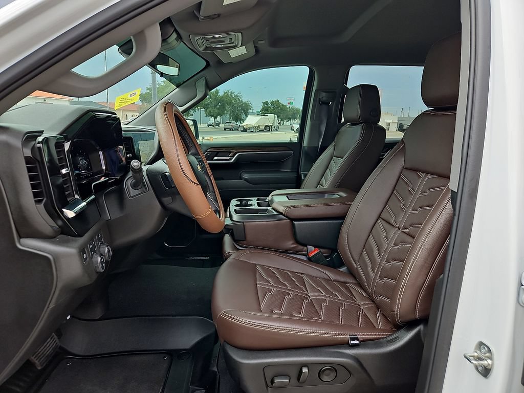 Used 2025 Chevrolet Silverado 1500 LT w/ All Star Edition Plus AWD/4WD image 15