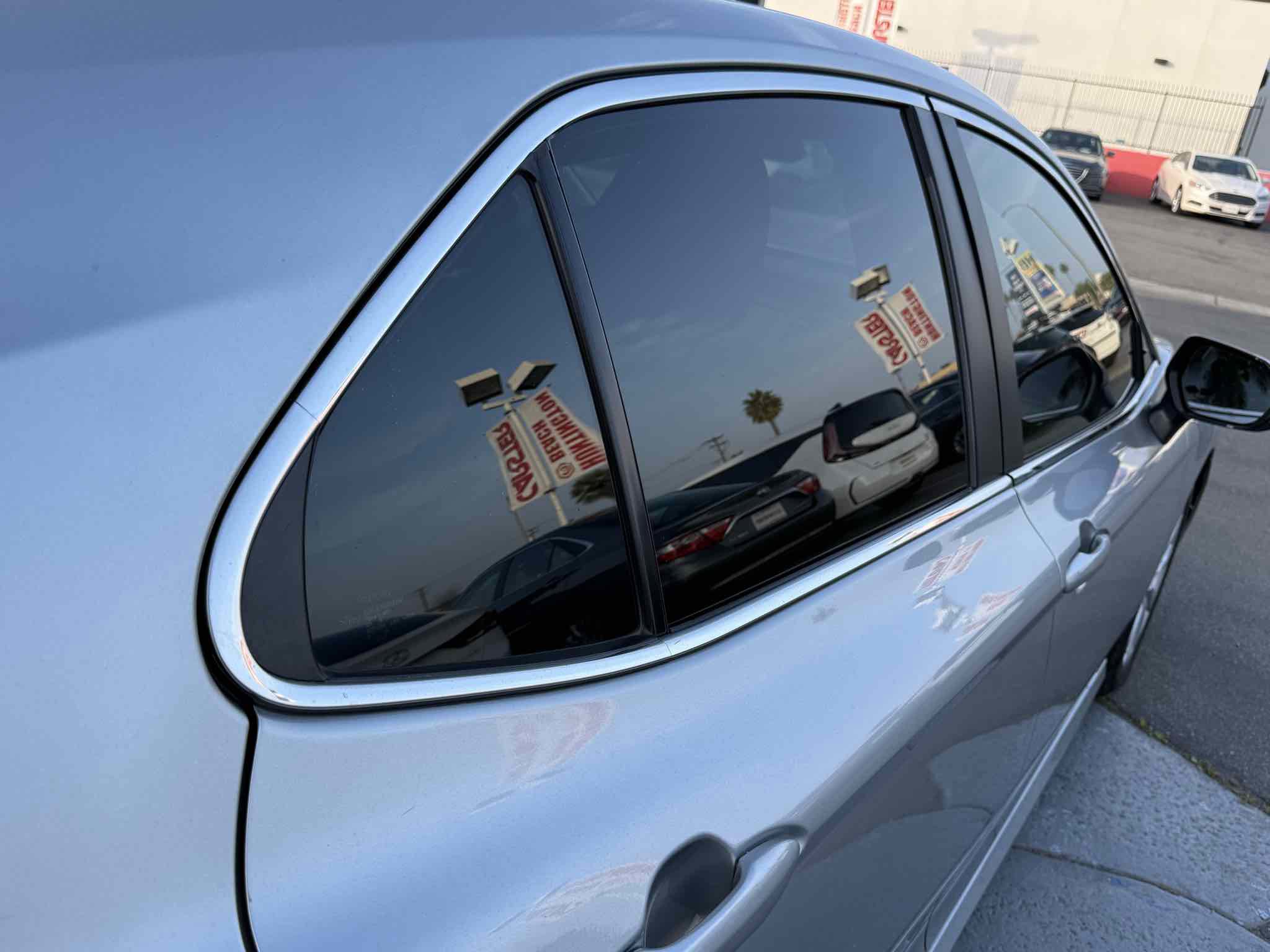 Used 2019 Toyota Camry LE image 30