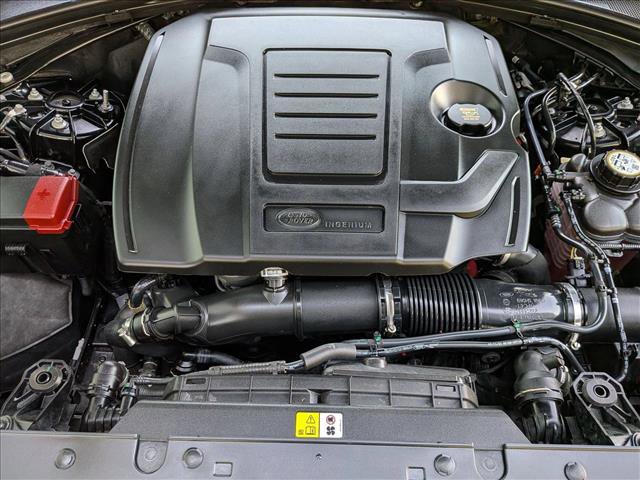 Certified 2026 Land Rover Range Rover Velar S image 24