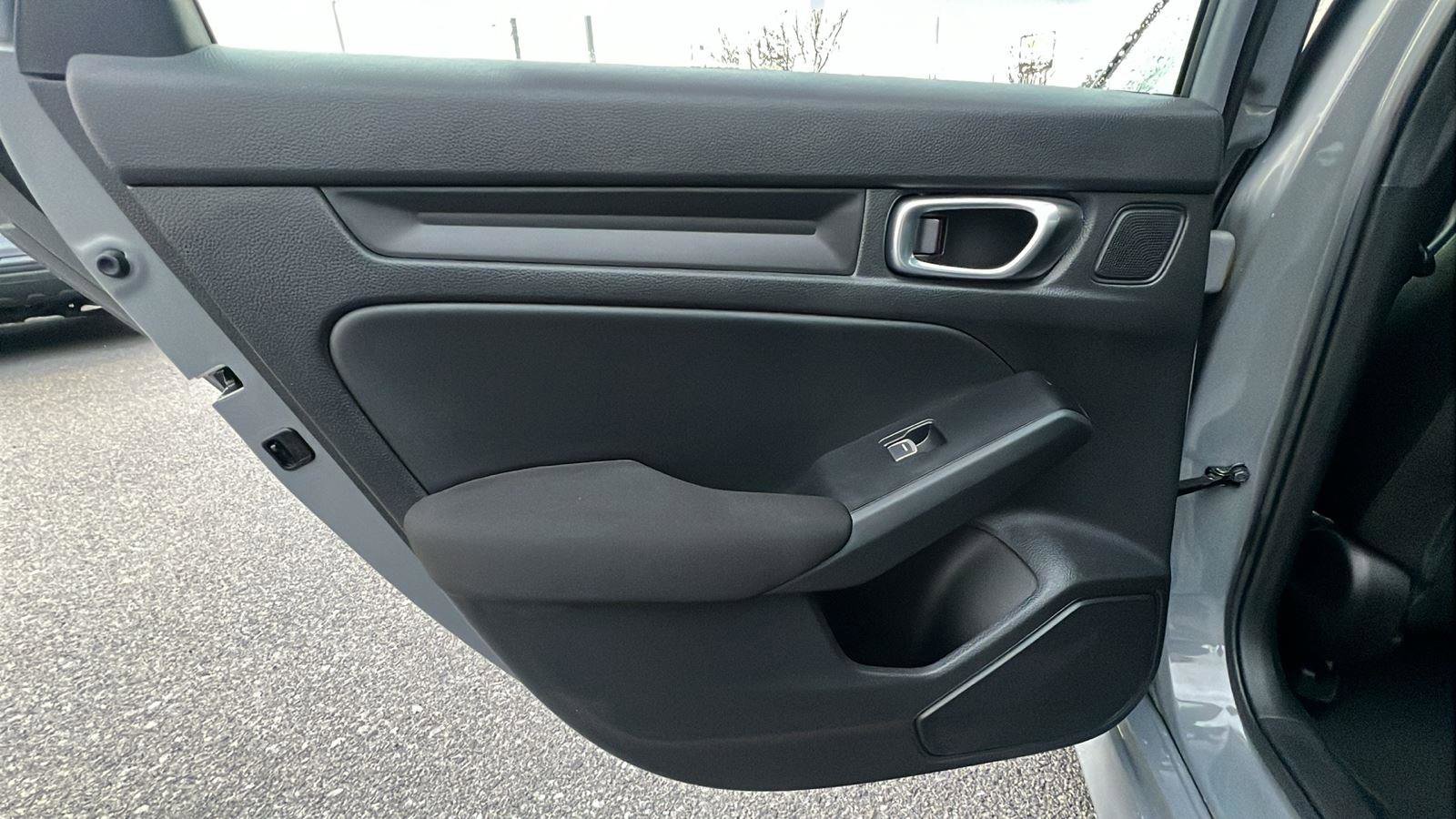 Certified 2025 Honda Civic Sport image 17