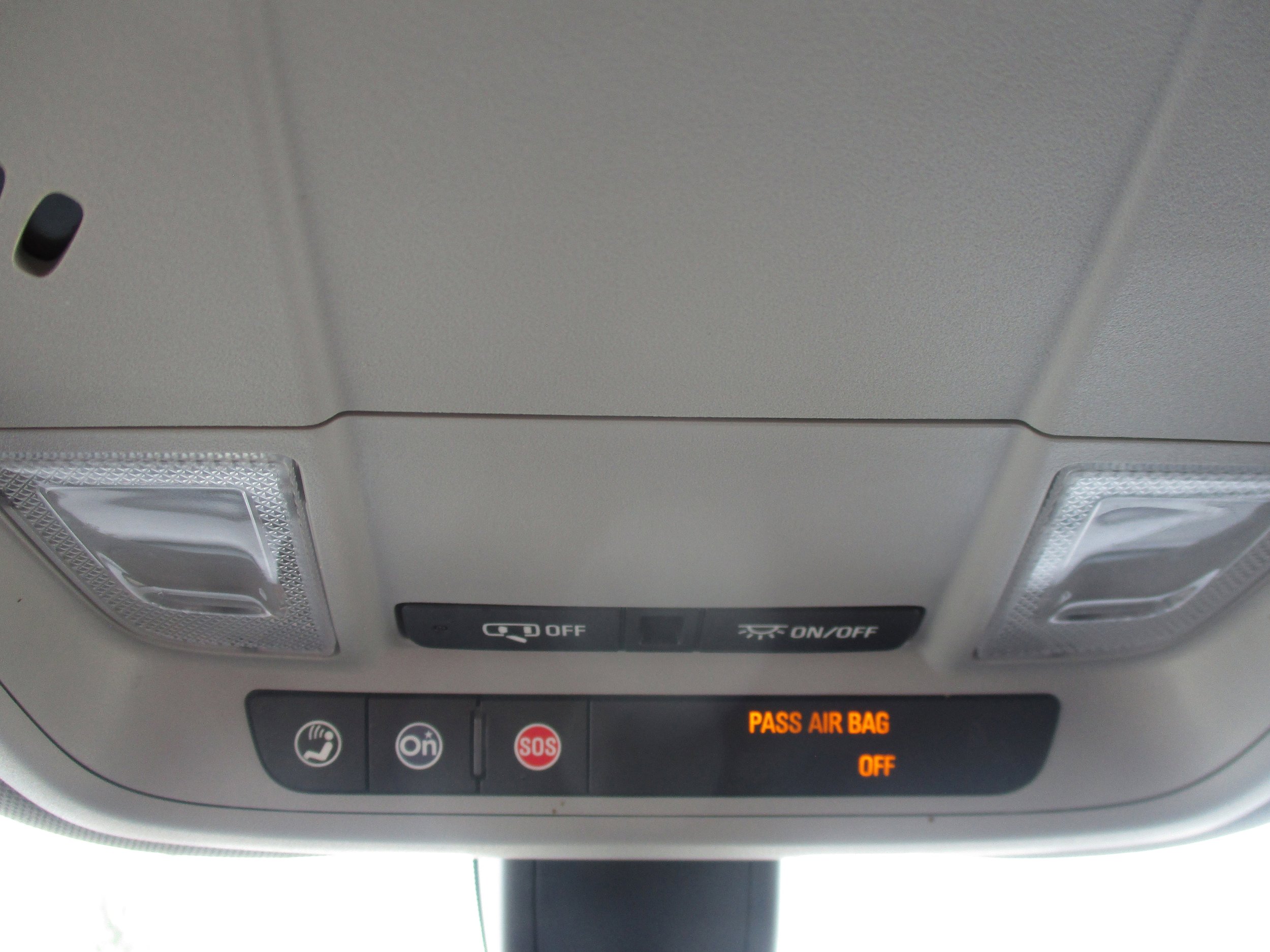 Used 2019 Chevrolet Equinox LT FWD image 24