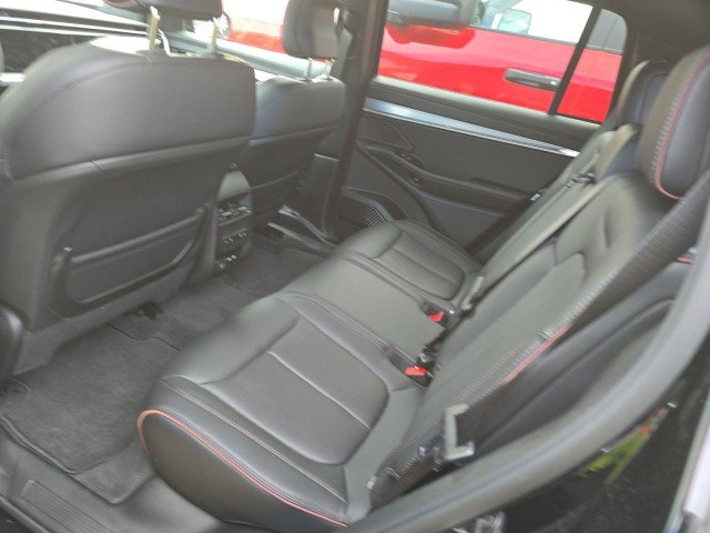 Used 2024 Jeep Wagoneer Launch Edition image 11