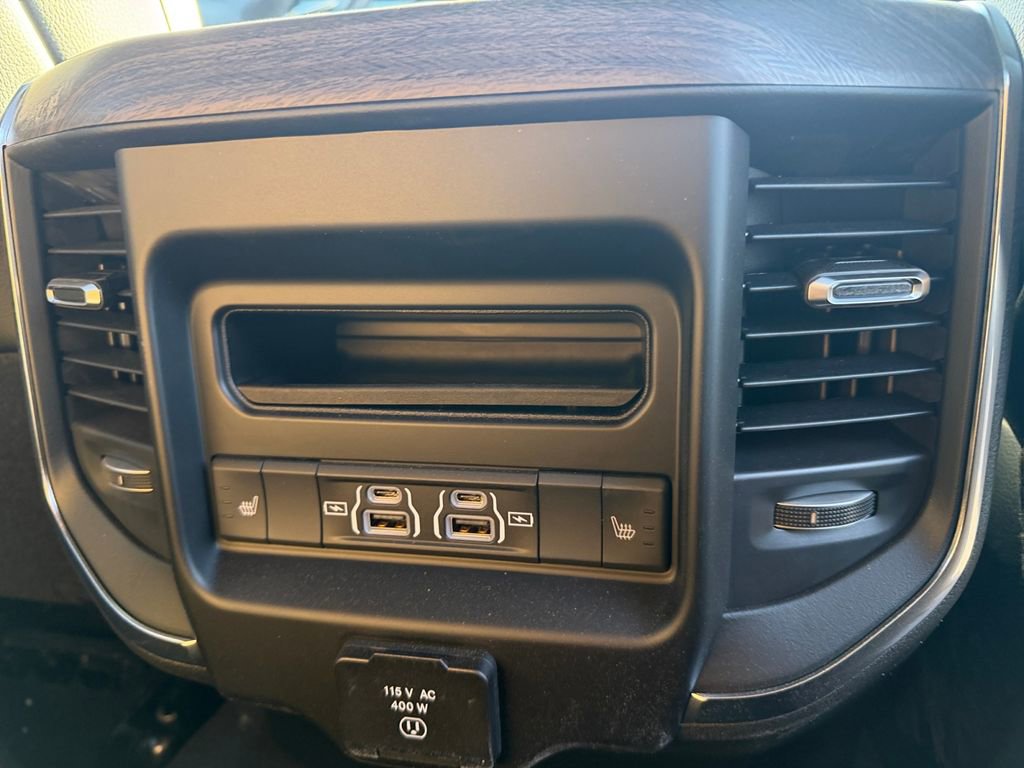 New 2026 RAM 3500 Laramie AWD/4WD image 16