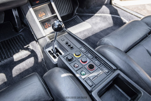 Used 1988 Ferrari Testarossa RWD image 36