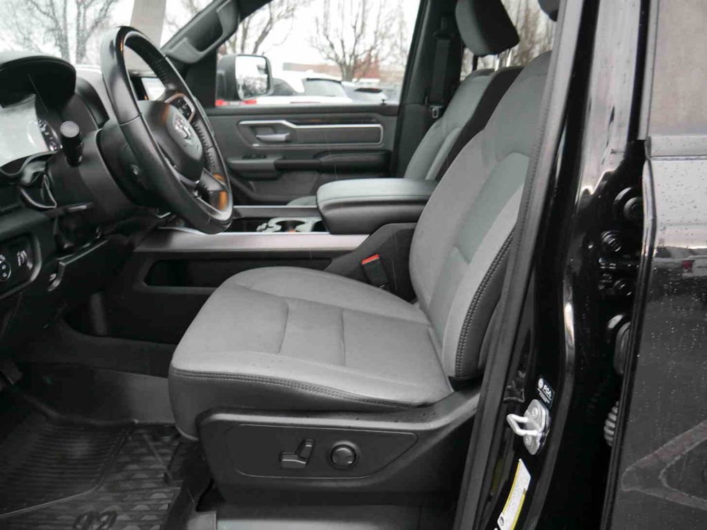 Certified 2022 RAM 1500 Big Horn w/ Trailer Tow Group image 30