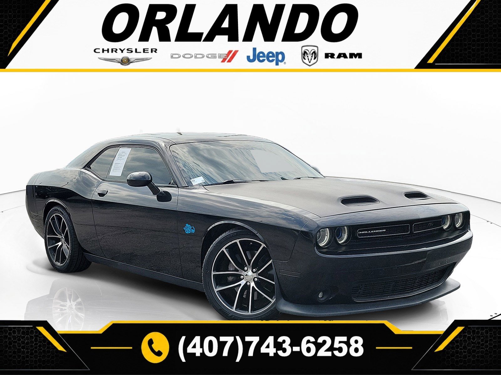 Used 2016 Dodge Challenger R/T Scat Pack RWD image 1