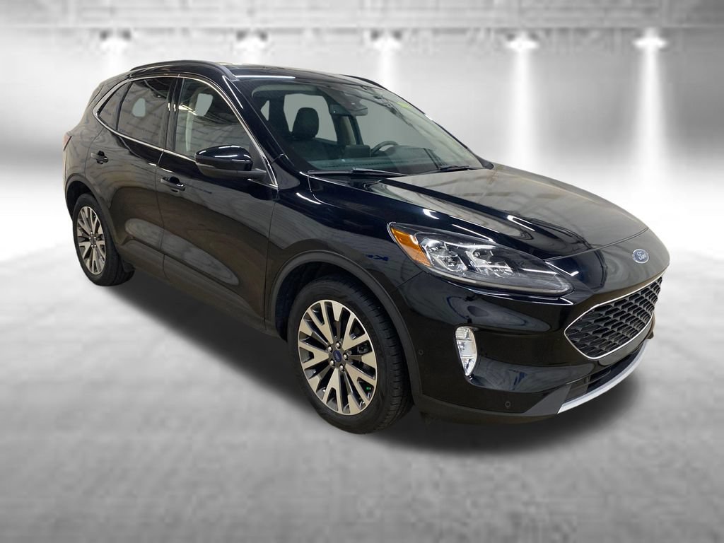 Used 2020 Ford Escape Titanium AWD/4WD image 2