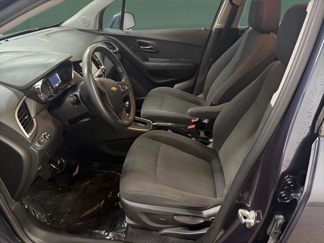 Used 2018 Chevrolet Trax LS image 11