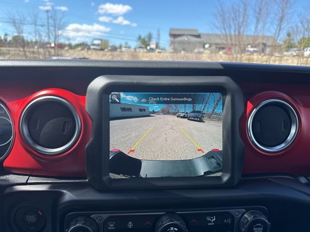 Used 2022 Jeep Gladiator Rubicon w/ LED Lighting Group AWD/4WD image 25