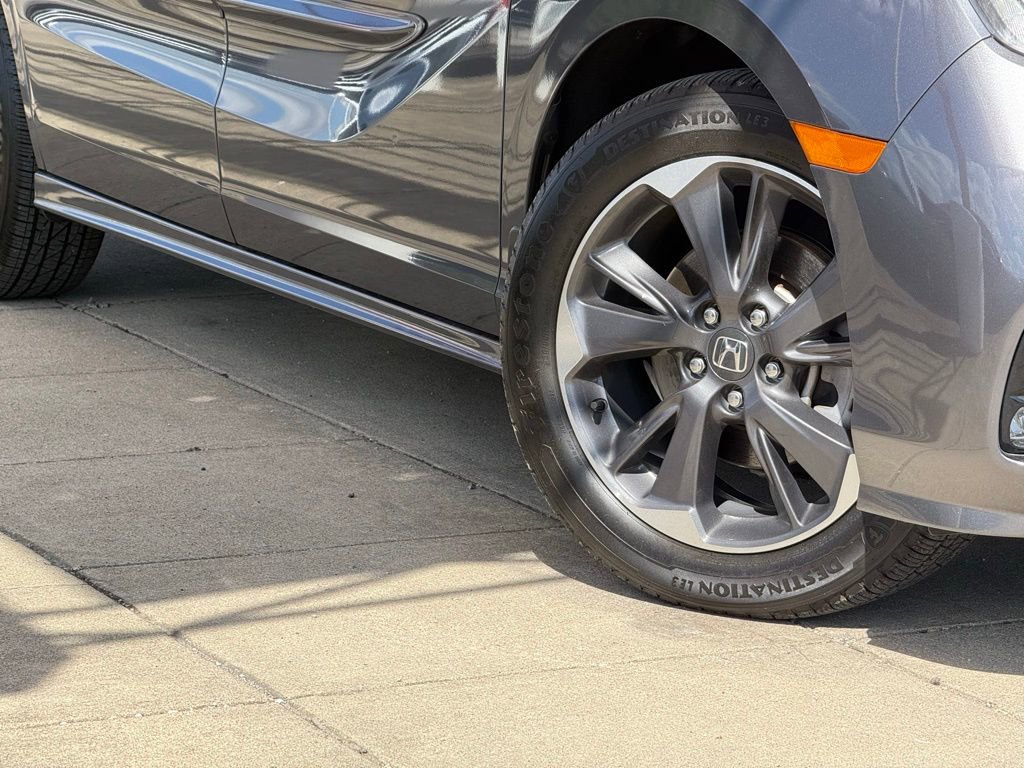 Used 2022 Honda Odyssey Elite image 10