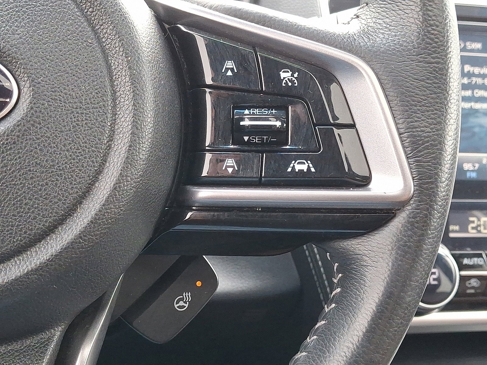 Used 2018 Subaru Outback 2.5i Touring AWD/4WD image 25