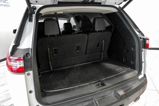 Used 2019 Chevrolet Traverse RS w/ LPO, Floor Liner Package FWD image 60