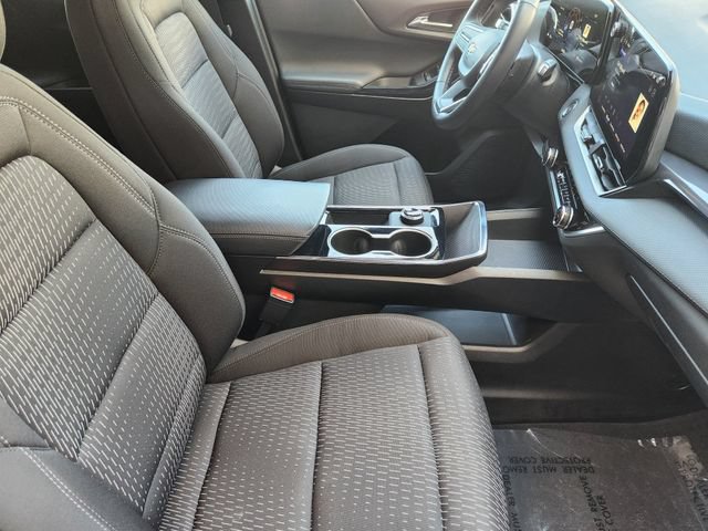 Used 2026 Chevrolet Equinox LT FWD image 19