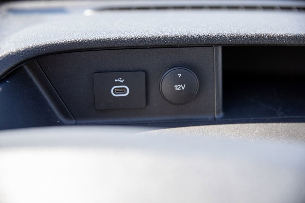 Used 2016 Ford Transit 350 XL image 28