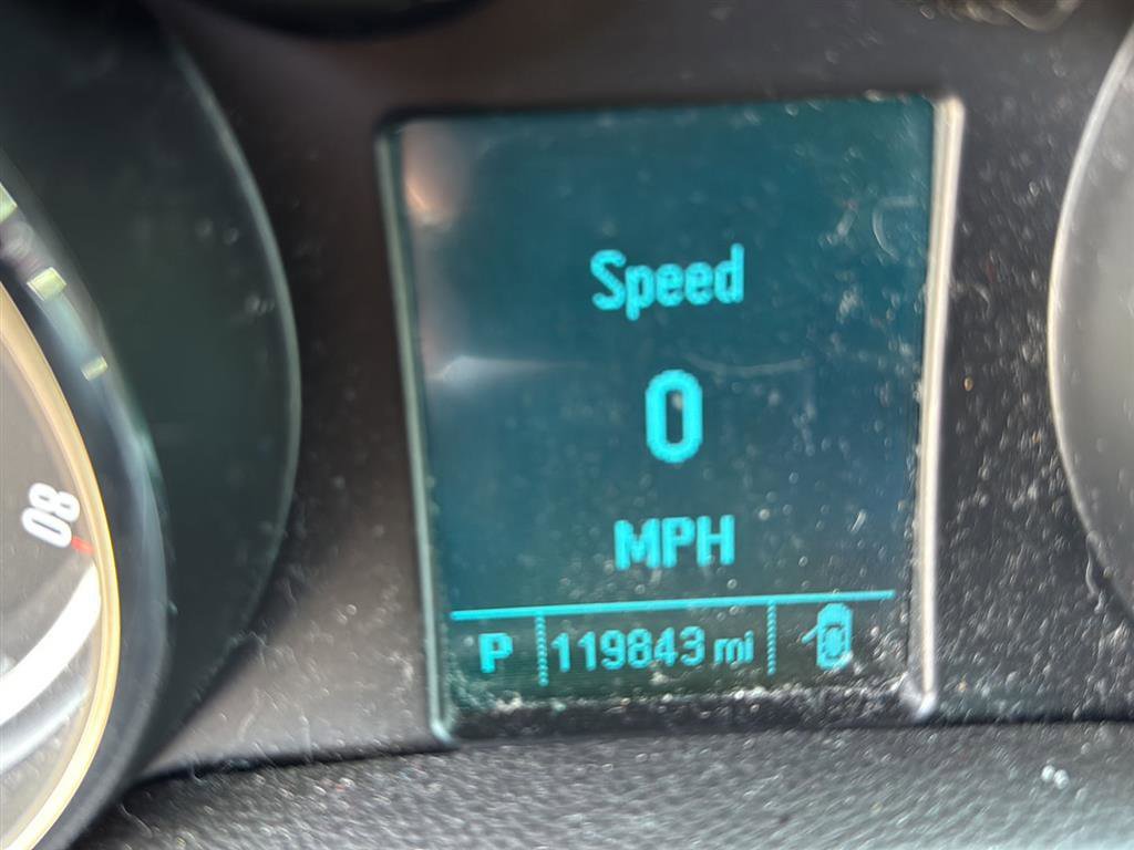 Used 2016 Buick Encore FWD image 2