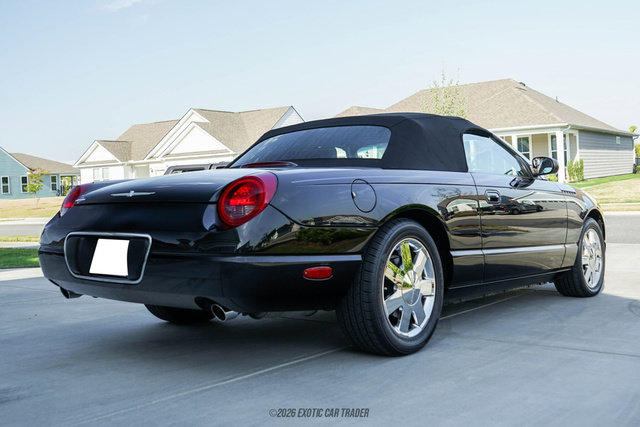Used 2002 Ford Thunderbird RWD image 18