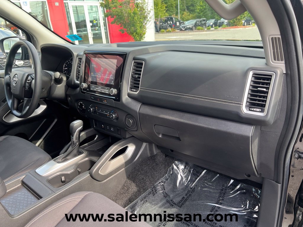Used 2023 Nissan Frontier SV w/ Technology Package AWD/4WD image 22