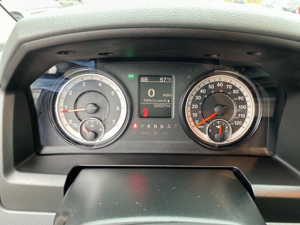 Used 2018 RAM 1500 Express w/ Express Value Package image 17