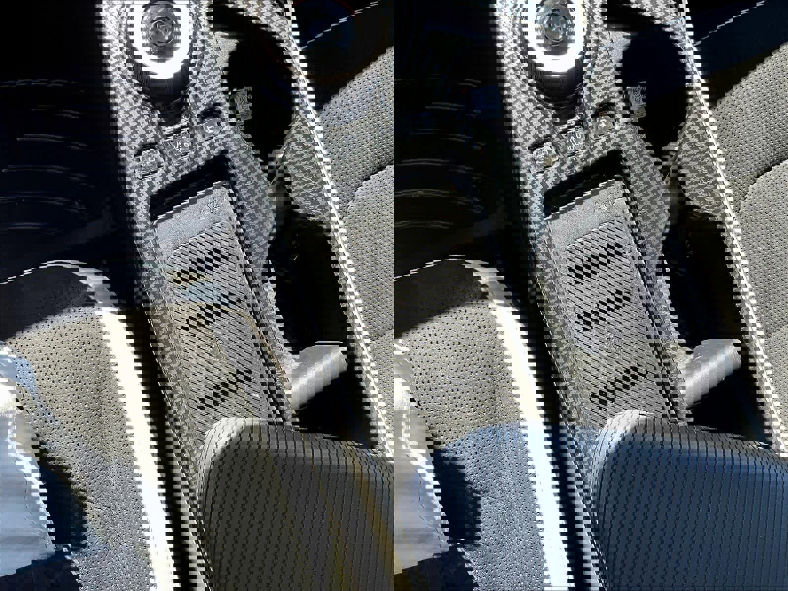 Used 2022 Kia EV6 GT-Line w/ GT-Line Suede Seat Package image 26