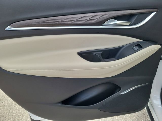 Certified 2023 Buick Enclave Avenir w/ Avenir Technology Package image 11