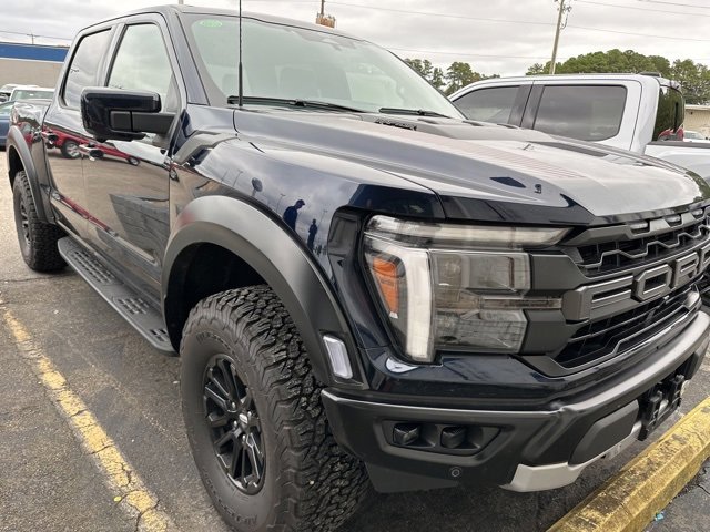 Used 2025 Ford F150 Raptor image 10