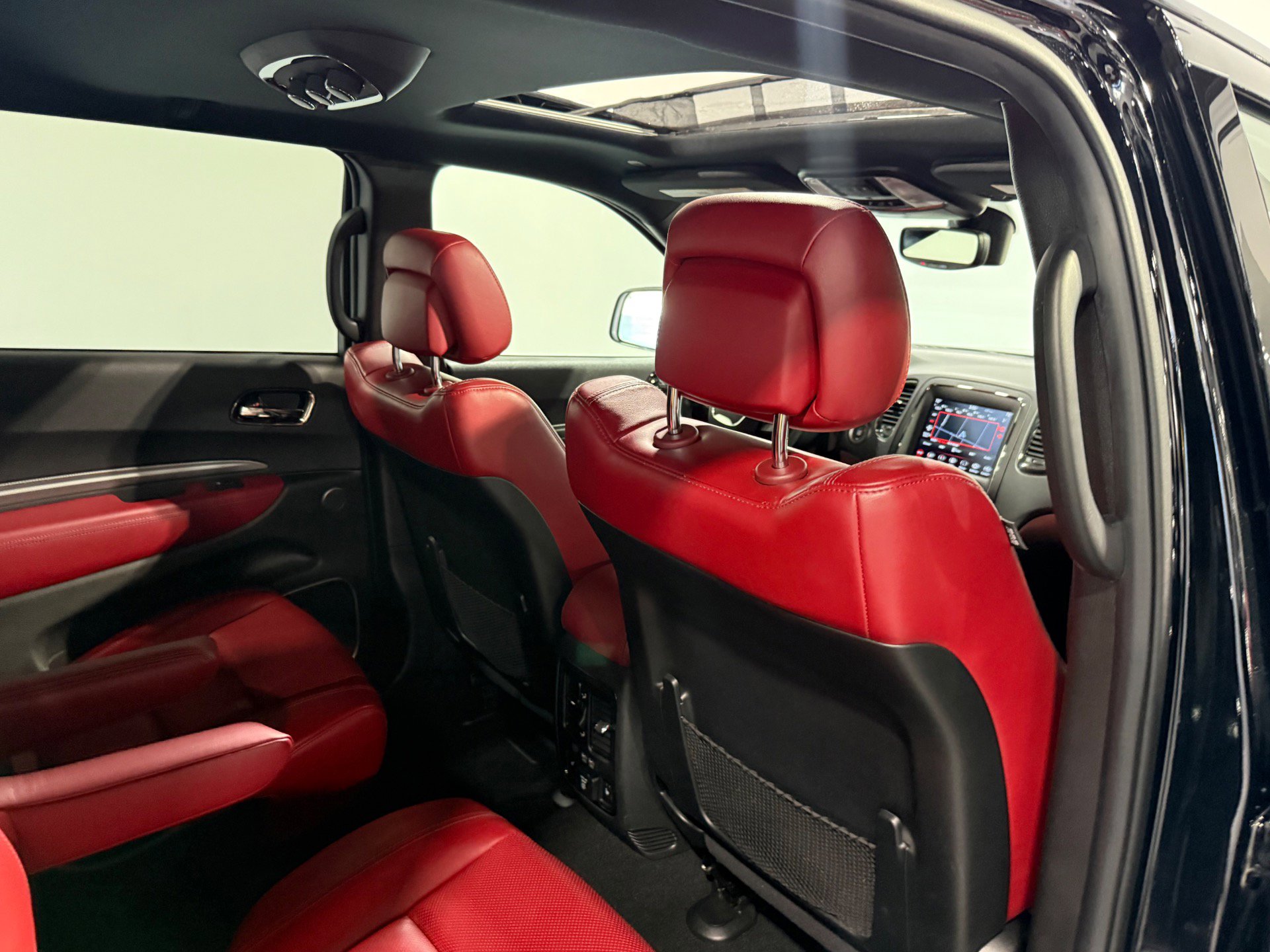 Used 2020 Dodge Durango R/T w/ Blacktop Package AWD/4WD image 57