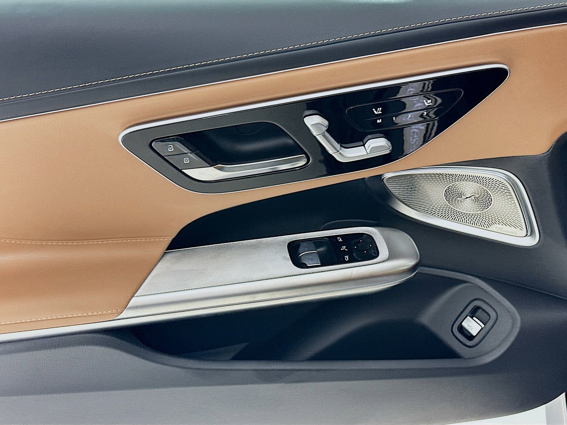 New 2026 Mercedes-Benz CLE 450 4MATIC Coupe image 19