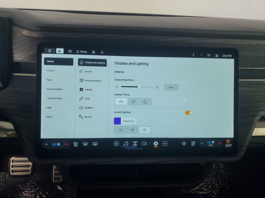 Used 2023 Rivian R1T Launch Edition image 21