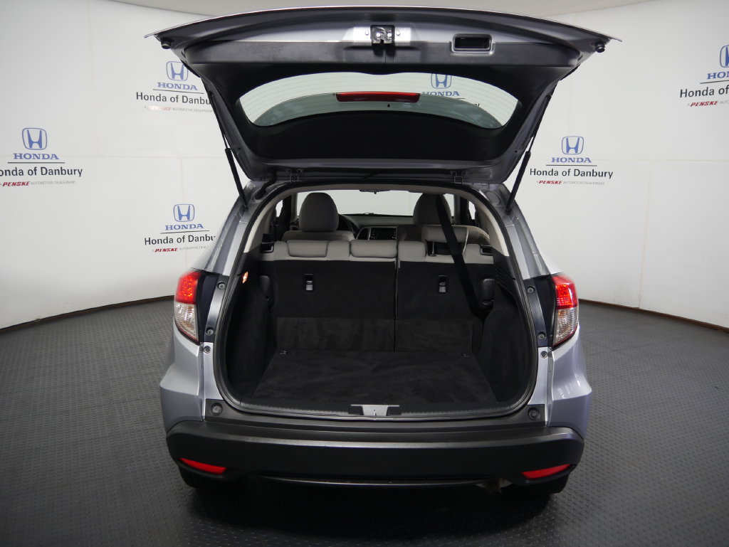 Used 2020 Honda HR-V LX image 6