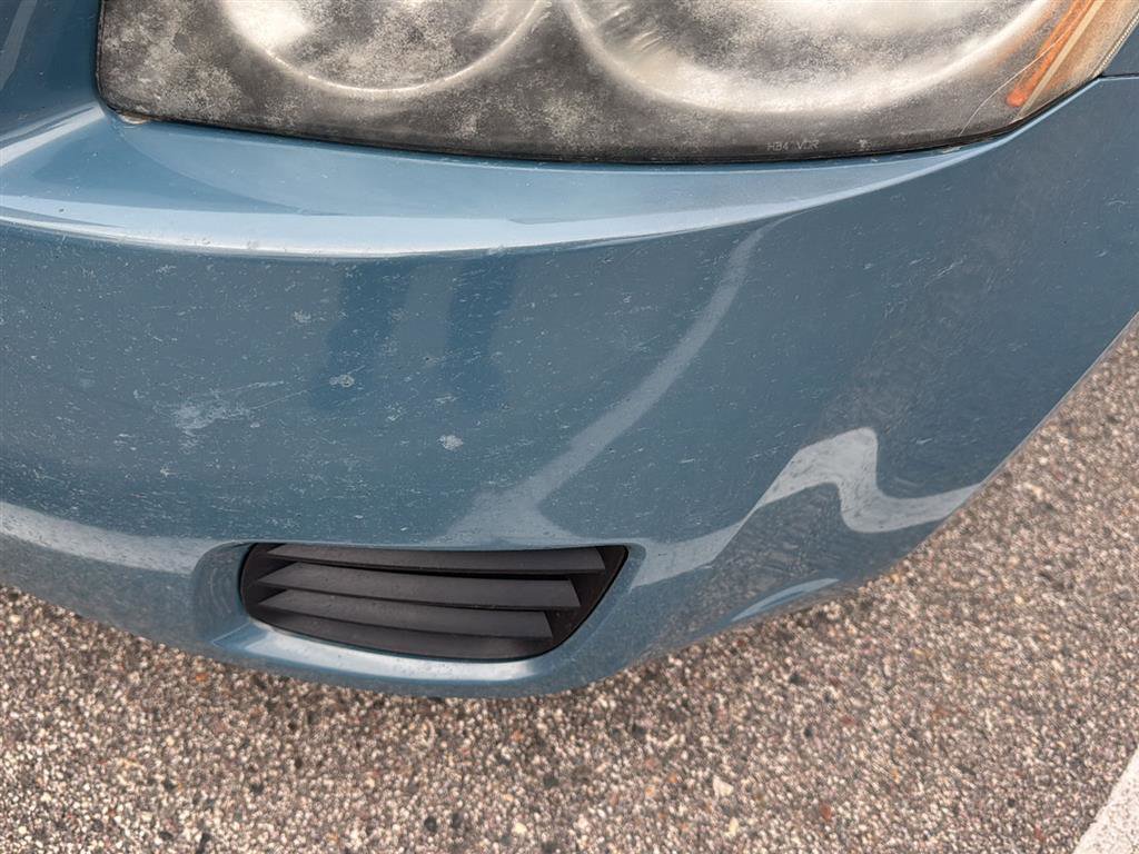 Used 2009 Pontiac Vibe w/ Preferred Package image 3