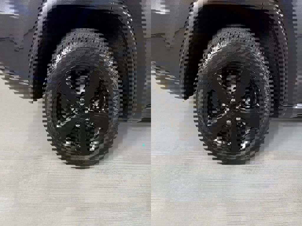 Used 2015 Jeep Grand Cherokee Altitude image 10